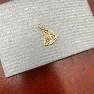 14 karat gold sailboat charm